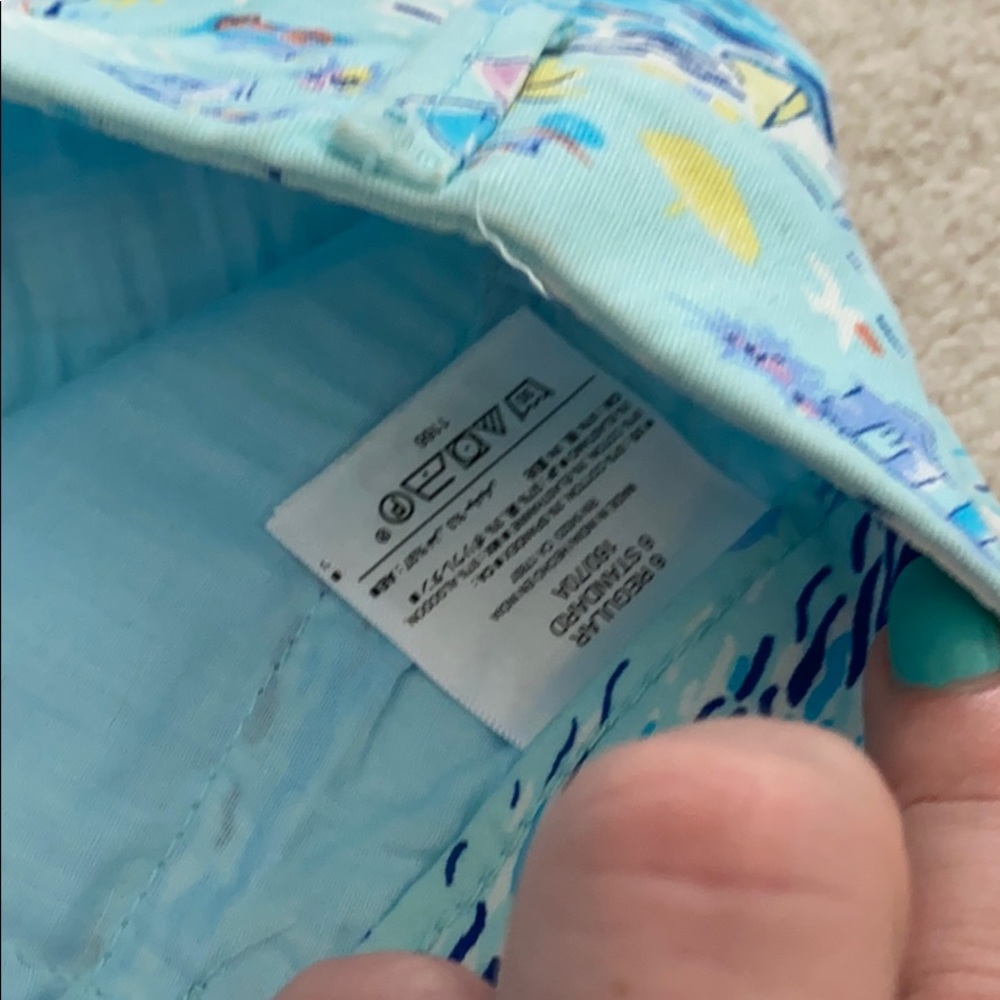 Old Navy Pixie Shorts Size 6 - image 4